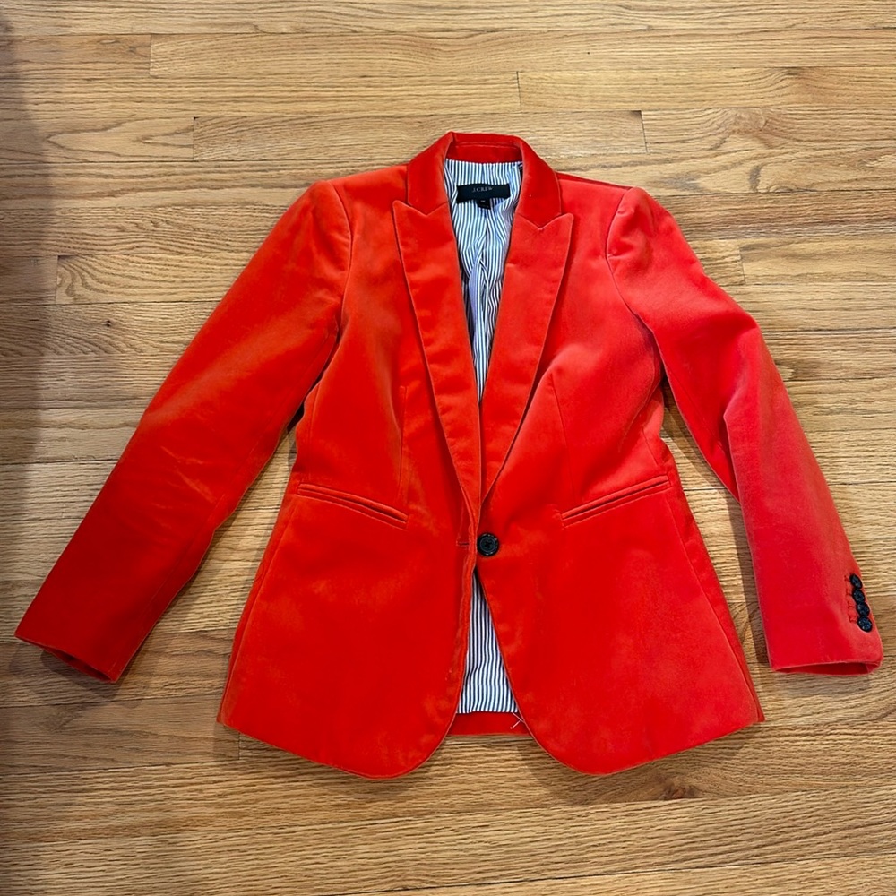 NWOT gorgeous coral blazer